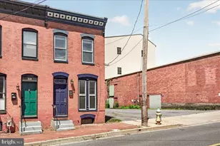 33 E South St, Frederick, MD 21701 - Photo 56