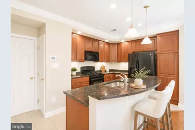 9520 Hyde Place #9520, Frederick, MD 21704 - Photo 6