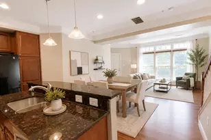 9520 Hyde Pl, Frederick, MD 21704 - Photo 2