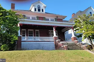 523 W Potomac St, Brunswick, MD 21716 - Photo 2
