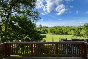8042 Captains Ct, Frederick, MD 21701 - Photo 4