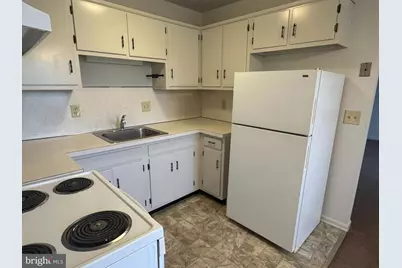 3876 Shadywood Drive #12, Jefferson, MD 21755 - Photo 6
