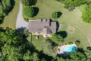 6742 Deer Spring Ln, Middletown, MD 21769 - Photo 2