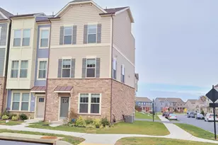9001 Shady Pines Dr, Frederick, MD 21704 - Photo 1