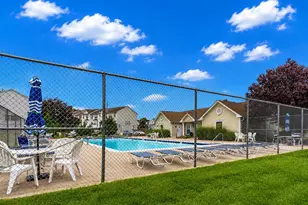 7115 Collinsworth Pl, Frederick, MD 21703 - Photo 54