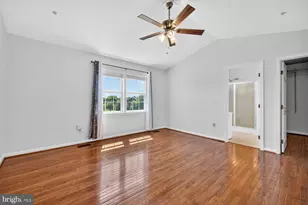 8023 Admiralty Pl, Frederick, MD 21701 - Photo 24