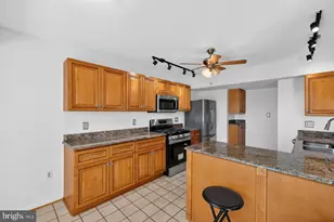 8023 Admiralty Pl, Frederick, MD 21701 - Photo 14
