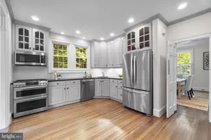 305 College Pl, Frederick, MD 21701 - Photo 14