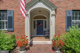 305 College Pl, Frederick, MD 21701 - Photo 6