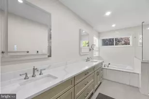 305 College Pl, Frederick, MD 21701 - Photo 24