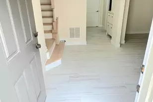 9160 Landon House Ln, Frederick, MD 21704 - Photo 2