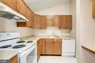 2106 Whitehall Road #2D, Frederick, MD 21702 - Photo 16