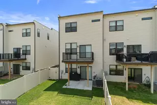 861 Amity St, Frederick, MD 21701 - Photo 6