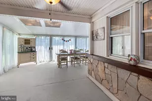 8214 Pembrook Ct, Frederick, MD 21704 - Photo 6