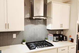 422 Constellation Ln, Frederick, MD 21701 - Photo 6