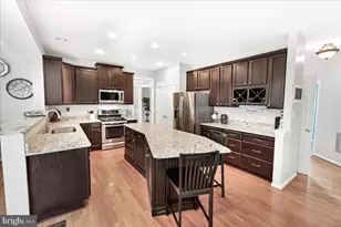 9060 Major Smith Ln, Frederick, MD 21704 - Photo 16