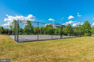 2039 Sumner Dr, Frederick, MD 21702 - Photo 56