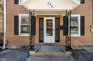 246 E 7th St, Frederick, MD 21701 - Photo 2