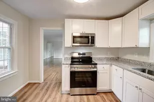 537A Wilson Pl, Frederick, MD 21702 - Photo 4