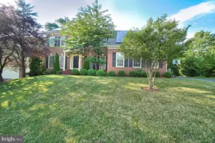 6430 Bellevue Pl, Frederick, MD 21701 - Photo 2