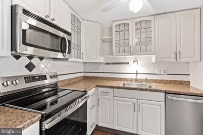 402 Cranberry Court, Frederick, MD 21703 - Photo 4