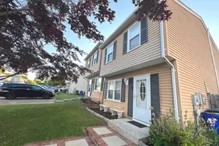 195 Stonegate Dr, Frederick, MD 21702 - Photo 2