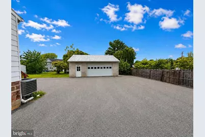 323 S Jefferson Street, Frederick, MD 21701 - Photo 2