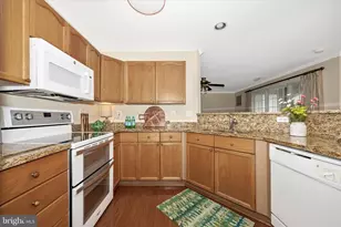 2505 Shelley Cir, Frederick, MD 21702 - Photo 14
