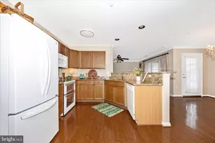 2505 Shelley Cir, Frederick, MD 21702 - Photo 12