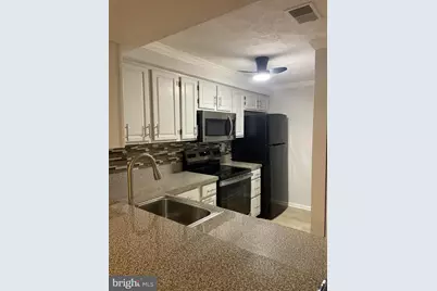 804 Stratford Way #D, Frederick, MD 21701 - Photo 4