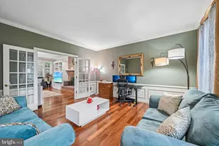 11203 Yardley Ct, Ijamsville, MD 21754 - Photo 12