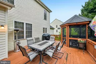 11203 Yardley Ct, Ijamsville, MD 21754 - Photo 64