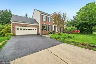 11203 Yardley Ct, Ijamsville, MD 21754 - Photo 106