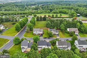 11203 Yardley Ct, Ijamsville, MD 21754 - Photo 92