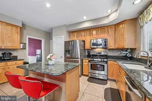 11203 Yardley Ct, Ijamsville, MD 21754 - Photo 26