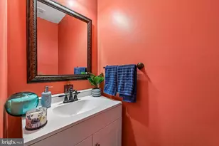 11203 Yardley Ct, Ijamsville, MD 21754 - Photo 30