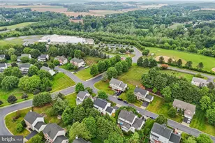 11203 Yardley Ct, Ijamsville, MD 21754 - Photo 90