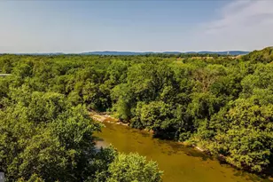 5707 Hawk Ridge Rd, Frederick, MD 21704 - Photo 100