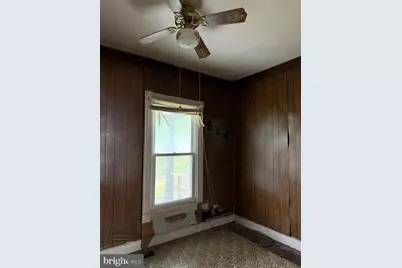 805 E B Street, Brunswick, MD 21716 - Photo 10