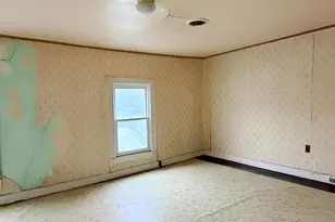 805 E B St, Brunswick, MD 21716 - Photo 18