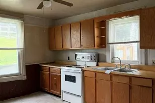 805 E B St, Brunswick, MD 21716 - Photo 12