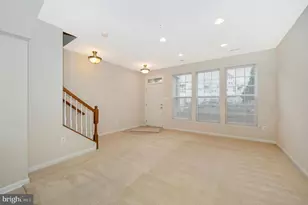 1816 Poolside Ln, Frederick, MD 21701 - Photo 2