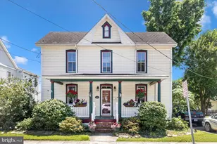 316 Brunswick St, Brunswick, MD 21716 - Photo 1