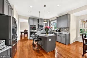 8 N Pointe Terrace, Middletown, MD 21769 - Photo 2