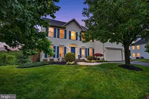 8 N Pointe Terrace, Middletown, MD 21769 - Photo 2