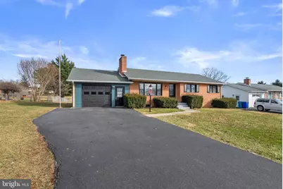 3887 Shadywood Drive, Jefferson, MD 21755 - Photo 2