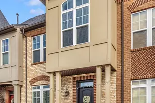 619 Blandwood Rd, Frederick, MD 21701 - Photo 2