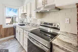 26 S Bentz St, Frederick, MD 21701 - Photo 12