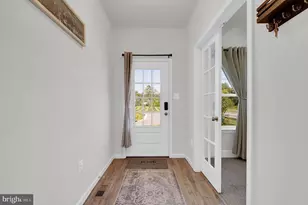 2820 Heartland Cir, Frederick, MD 21702 - Photo 4