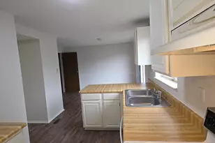 1758 Springfield Ln, Frederick, MD 21702 - Photo 8